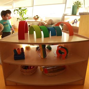 Natural Pod™ Evergreen Shelf -15 Series - Curved - 32" W x 15" D x 24" H