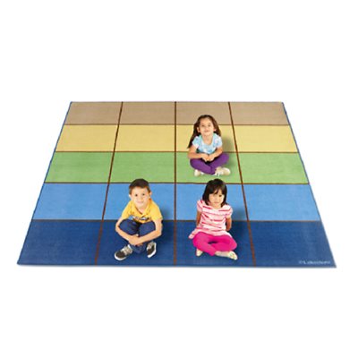 Une place pour tout le monde Tapis aux couleurs apaisantes pour 20-8'x9' Une place pour tout le monde Tapis aux couleurs apaisantes pour 20-8'x9'